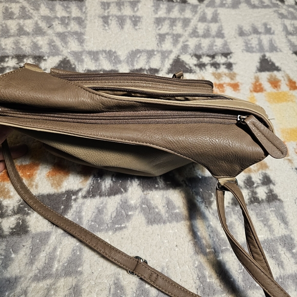 MultiSac bag with neutral background tan and brown vinyl purse - Picture 9 of 10